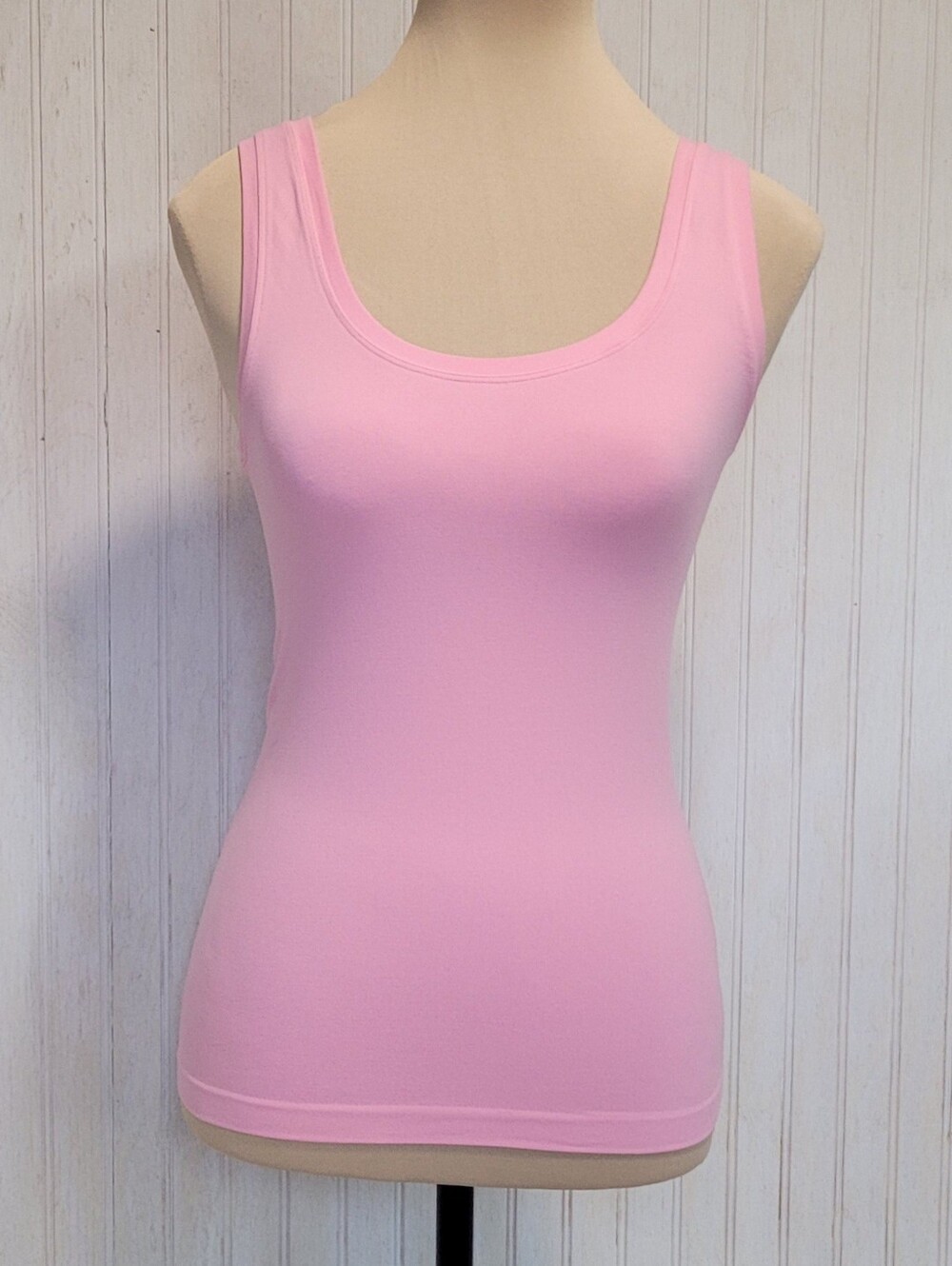 Hanro Touch Feeling Pink Tank Top Size M EUC